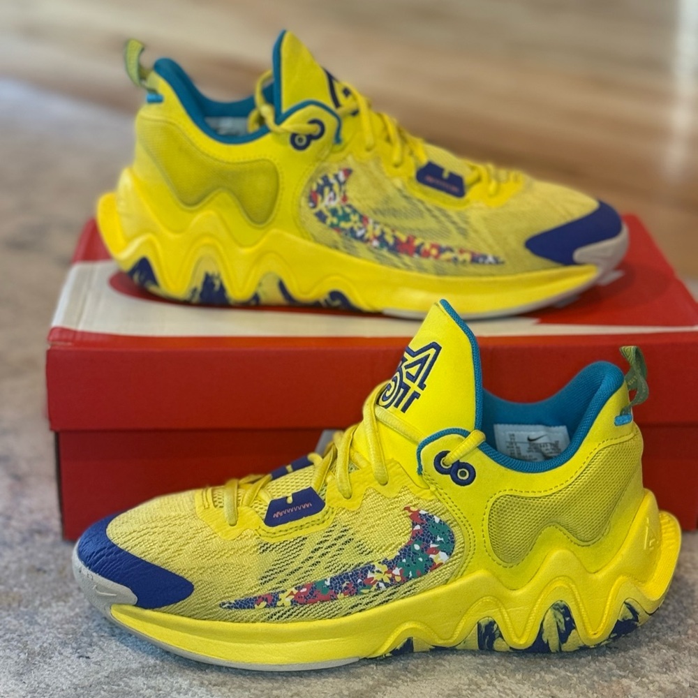 Nike Giannis Immortality 2 “Yellow Strike/Blue” Size 7Y – Excellent Condition